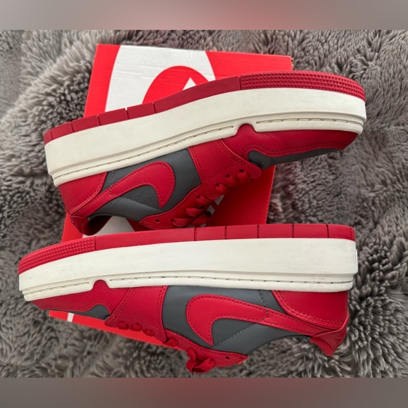 Nike AIR JORDAN 1 - ELEVATE Women’s 8 - Picture 4 of 15
